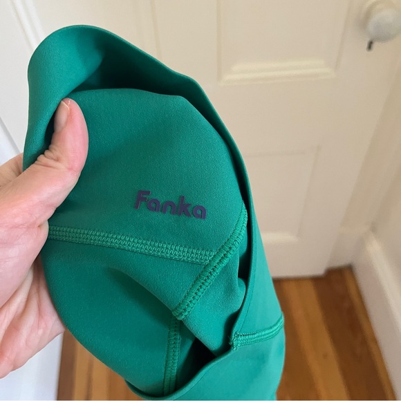 Fanka Like New Body Sculpt Reversible Emerald Green 7/8 Leggings XS - Picture 6 of 6